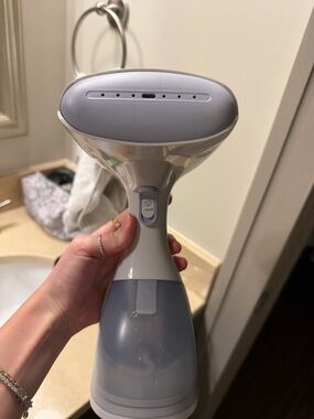 Handheld Fabric Steamer - Gray